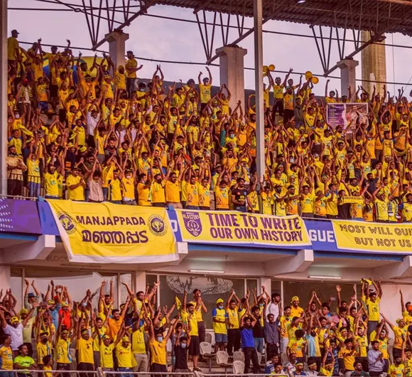 فاز فريق كيرالا بلاسترز على فريق بوروسيا دورتموند في كأس فياجو للمشجعين وبرز كفريق يتمتع بأكبر عدد من المشجعين