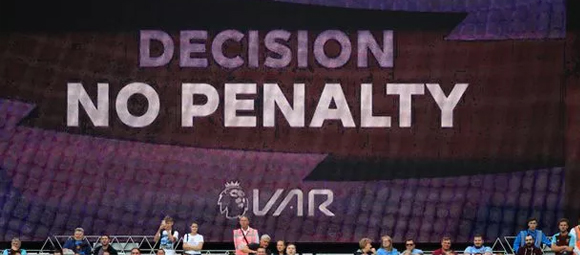 الدوري الإنجليزي وقرار تاريخي