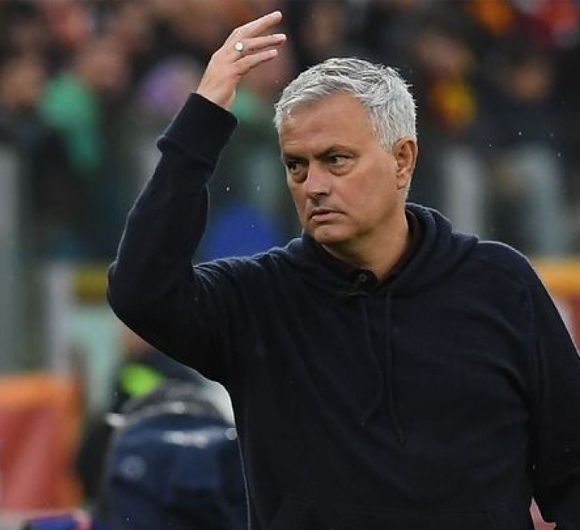 Jose Mourinho will coach in Saudi Arabia