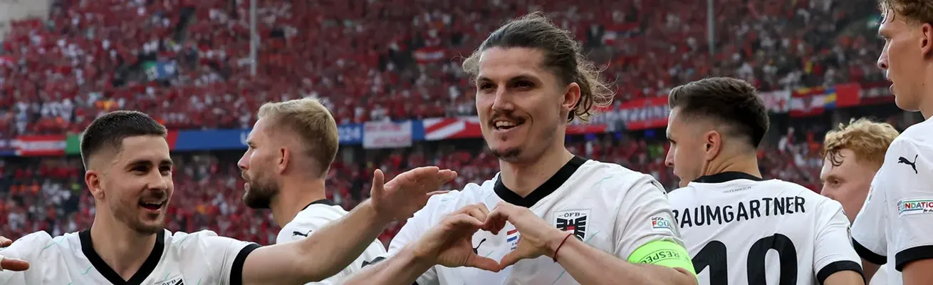 هولندا 2-3 النمسا: هدف مارسيل سابيتزر المذهل يضمن انتصار المجموعة الرابعة