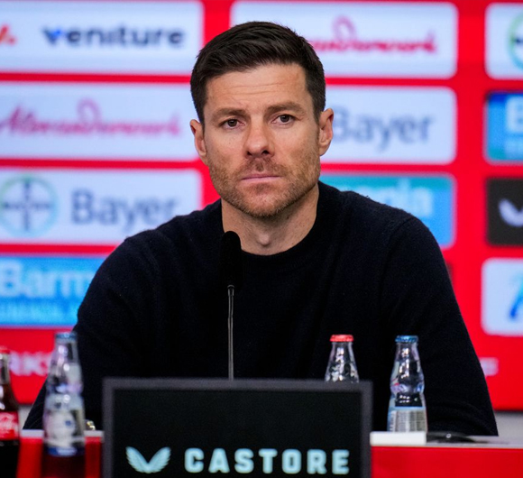 تشابي ألونسو يقود السباق لتدريب بايرن ميونخ