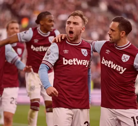 West Ham 2-1 Manchester United: Bowen’s Late Penalty Earns Hammers’ Victory and Ramps up Pressure on Ten Hag