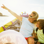 مشاهدة المعالم السياحية